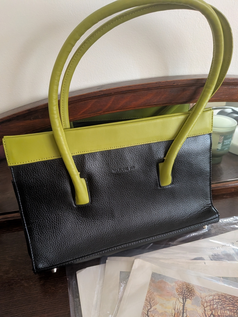 Y2K Genuine Leather Tolblanc Paris Black & Lime Green Handbag